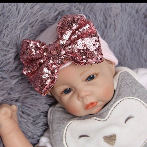 Newborn hat brand new 2 hats included - Picture 2 of 5